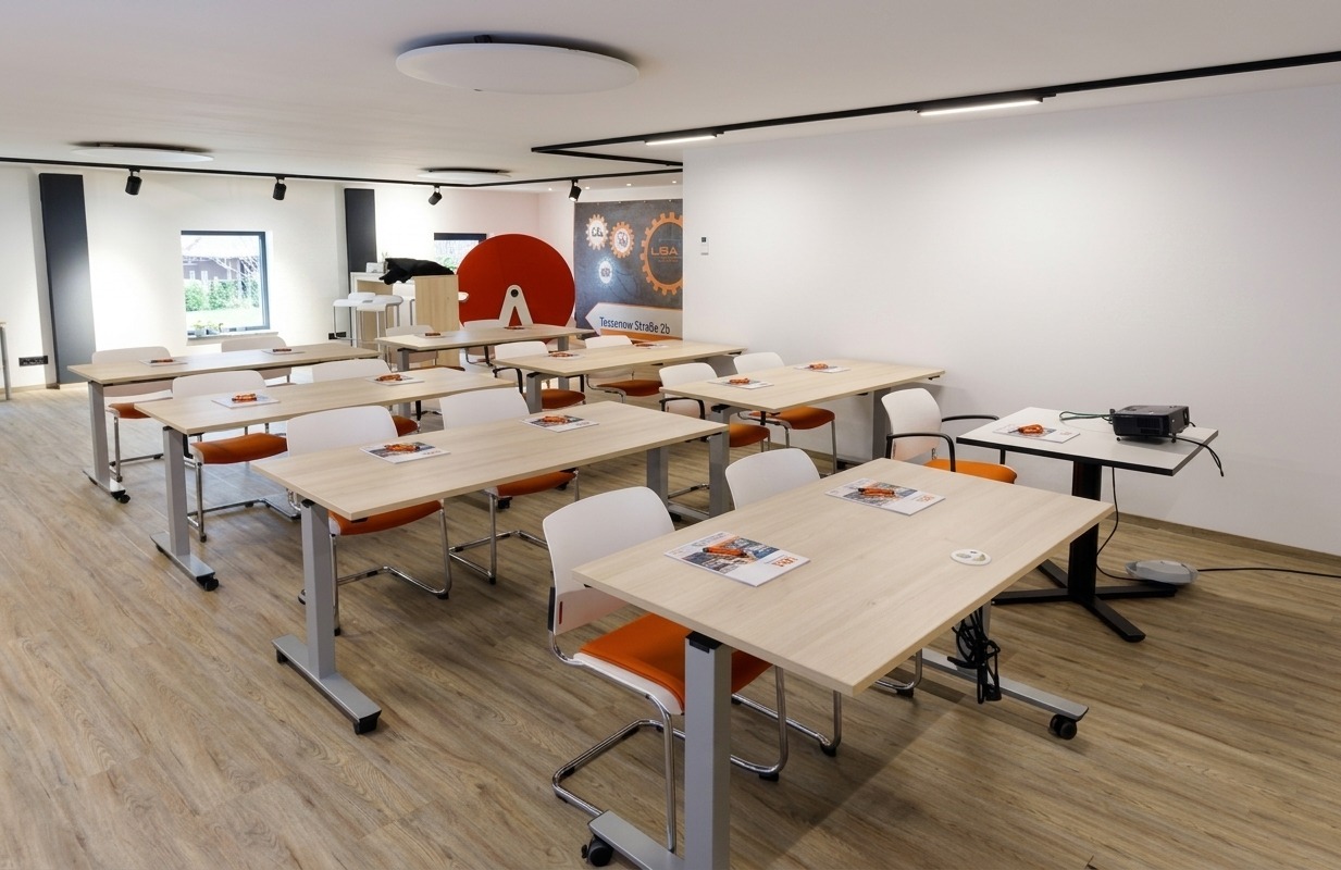 Aulas modernas y equipadas en el centro
